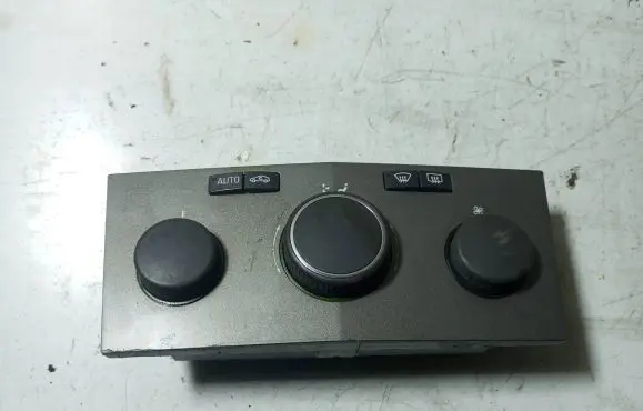 Opel Zafira B Climate control unit 13231053 18102007 901513080001