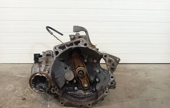 Volkswagen New Beetle Manual 5 speed gearbox FCH
