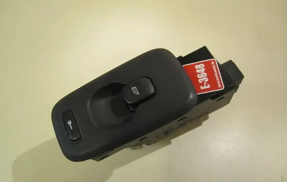 Volvo XC90 Electric window control switch 30737519
