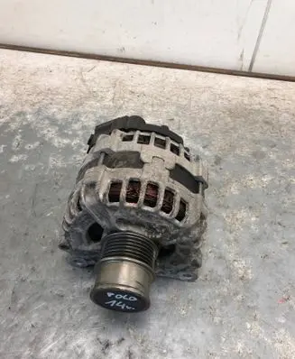 Volkswagen Polo V 6R Generator/alternator 04C903023L