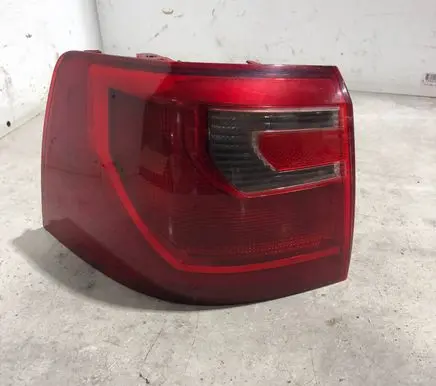 Seat Alhambra (Mk2) Rear/tail lights 7N5945095H