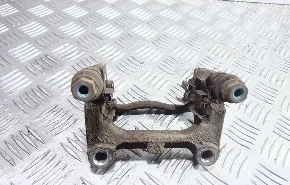 Ford Kuga I Brake caliper pad carrier rear 