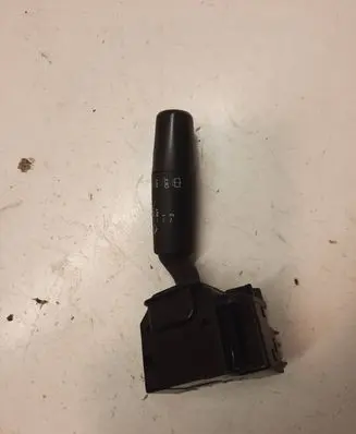 Mazda 3 I Wiper control stalk 17D682