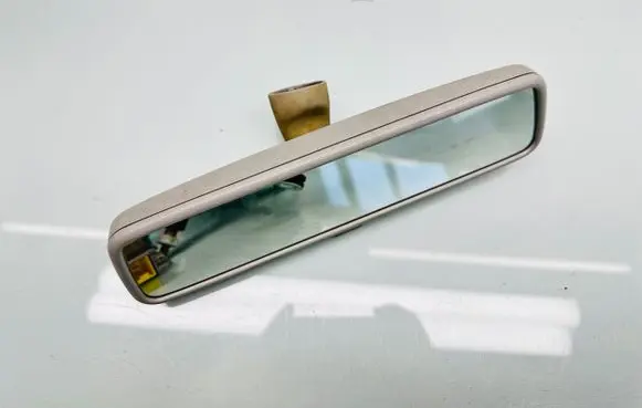 Volkswagen Cross Polo Rear view mirror (interior)