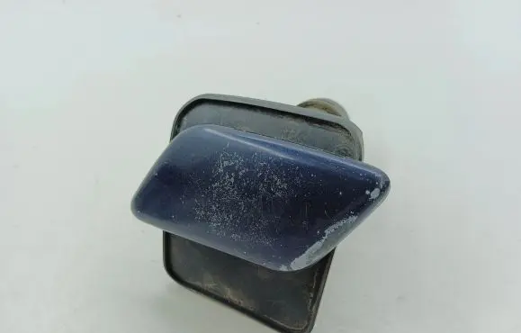Headlight washer spray nozzle