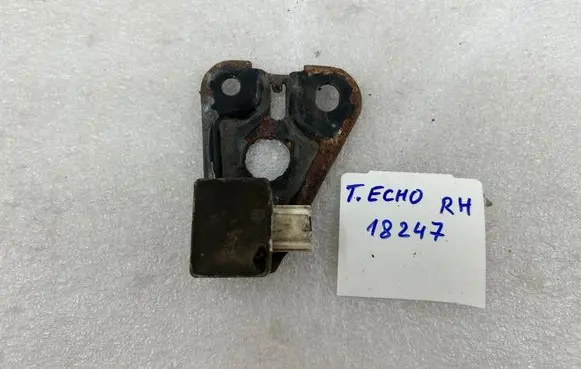 Toyota Echo Airbag deployment crash/impact sensor 8917352060 NR3