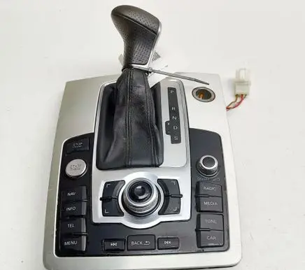 Audi Q7 4L Gear shifter surround trim plastic 4L0919609N