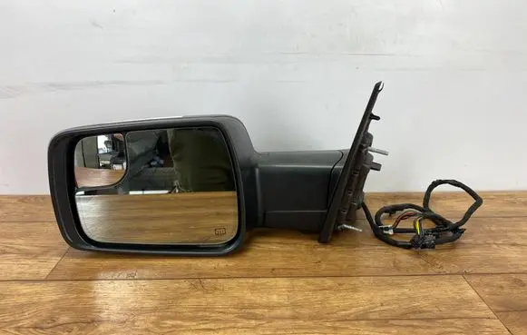 Ram 1500 DT Front door electric wing mirror LUSTRAMLEWPINYA LUSTRAMLEW