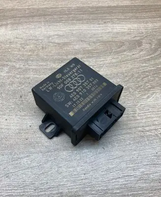 Audi A8 S8 D3 4E Light module LCM 4E0907357 4E0910357
