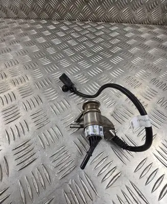 Audi A6 S6 C7 4G AdBlue injector 4G0131113D