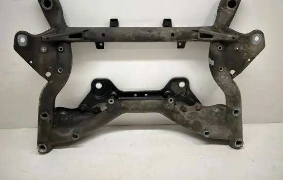 Mercedes-Benz C W204 Front subframe