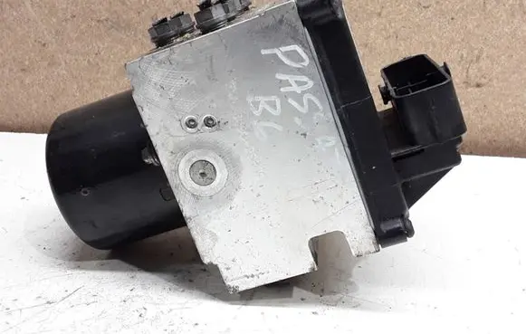 Volkswagen PASSAT B6 ABS Pump 3C0614109T