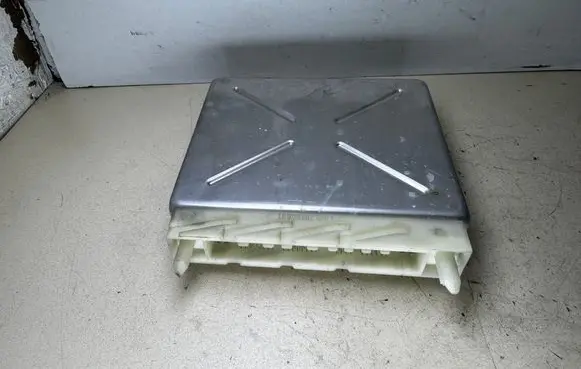 Volvo S80 Gearbox control unit/module P09472349 1T0002207 T99125251