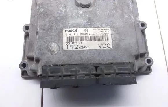 Fiat Stilo Engine control unit/module 55187571 0281011398