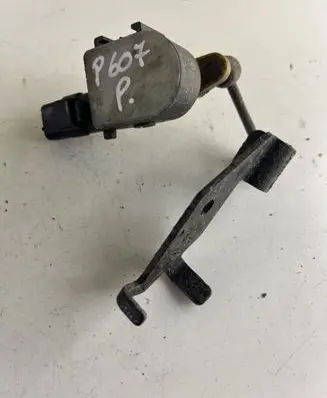 Headlight/headlamp level sensor