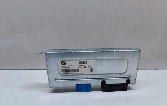 BMW 5 F10 F11 Gateway control module 9236463 61359236463