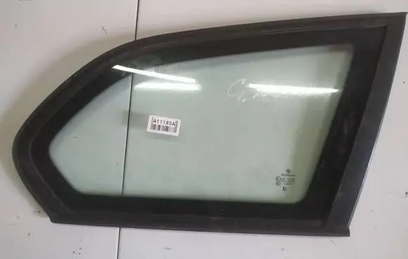 BMW 3 E90 E91 Rear side window AS2