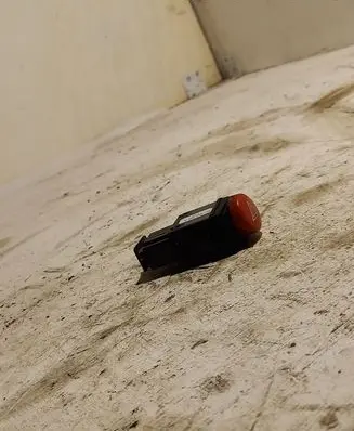 Seat Ibiza II (6k) Hazard light switch 6L1953235A