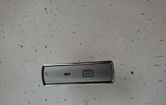 Ford S-MAX Windscreen/window heater switch 6M2T18C847AC