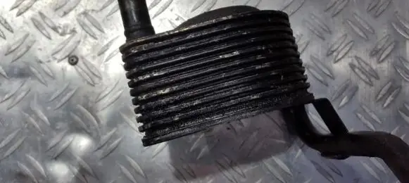 Engine oil radiator