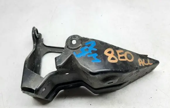 Audi A4 S4 B7 8E 8H Radiator mount bracket 8E0145814FA4B7