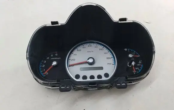 Hyundai i10 Speedometer (instrument cluster) 94003-0X530