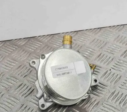 Porsche Macan (95B) Vacuum pump