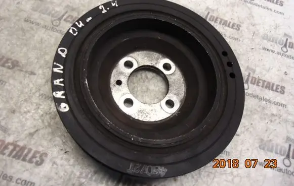 Mitsubishi Grandis Crankshaft pulley