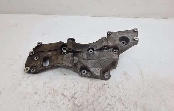 Land Rover Freelander 2 - LR2 Generator/alternator bracket 9661310080