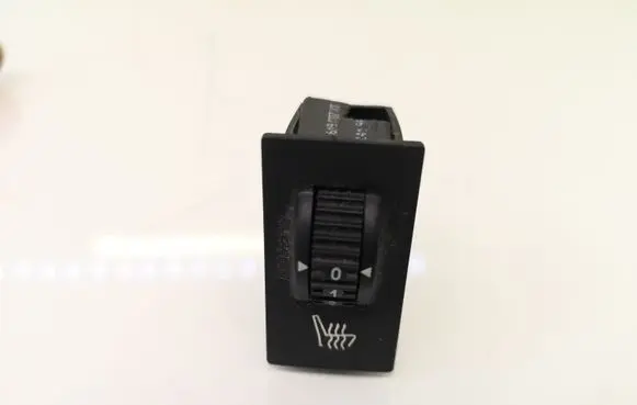 Peugeot 207 Seat heating switch 96619007XT