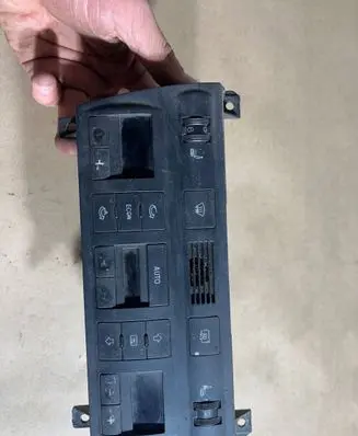 Audi A6 S6 C5 4B Climate control unit 4B0820043AK 5HB00760455 0105H017