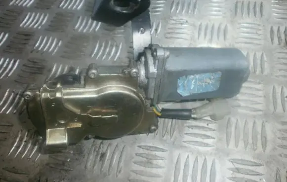 Opel Frontera A Rear window wiper motor