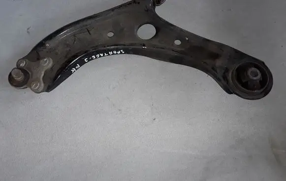 KIA Sportage Front lower control arm/wishbone 54500F1000