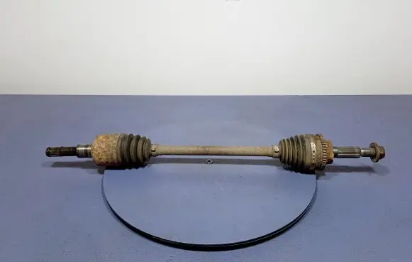 Mazda Tribute Rear driveshaft