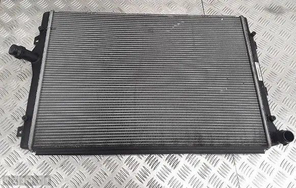 Skoda Yeti (5L) Coolant radiator 1K0121251DM