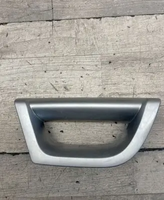Volvo XC90 Front door interior handle trim 08650071