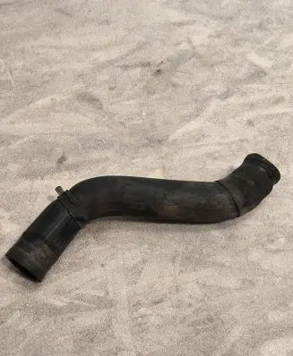 Breather/breather pipe/hose