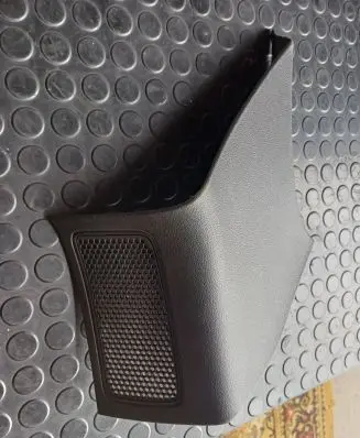 Porsche Cayenne (92A) (B) pillar trim (top) 7P5867245M 1062790100