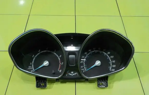 Ford Fiesta Speedometer (instrument cluster) VP8A6F10894BC PP41