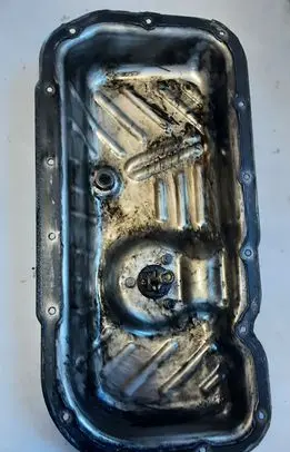 Oil sump