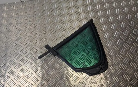 Volkswagen Jetta VI Rear vent window glass 5C6845214