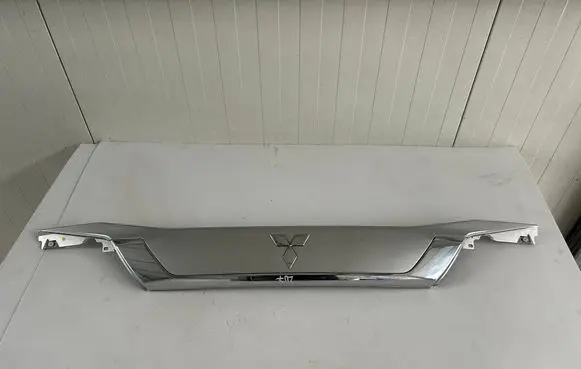 Mitsubishi Outlander Trunk door license plate light bar 5817A26502