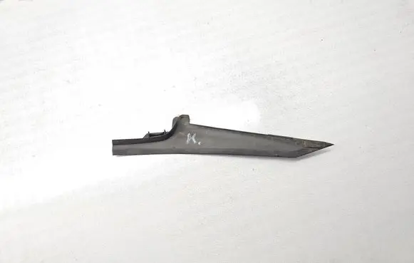 Toyota Avensis T270 Windshield trim 5386705030