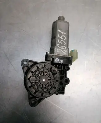KIA Carens II Rear door window regulator motor