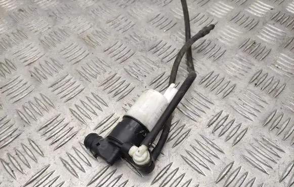 Windscreen/windshield washer pump