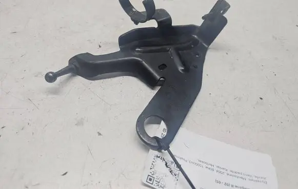 Renault Megane II Other engine bay part 175686B054