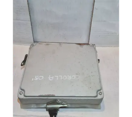 Toyota Corolla E120 E130 Engine control unit/module 1758008081 8966102A61 MB1758008081