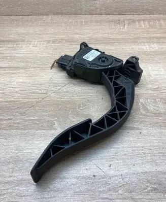Audi Q5 SQ5 Accelerator throttle pedal 8K1723523 6PV00950501
