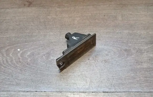 Volvo S60 Number plate light 9187153
