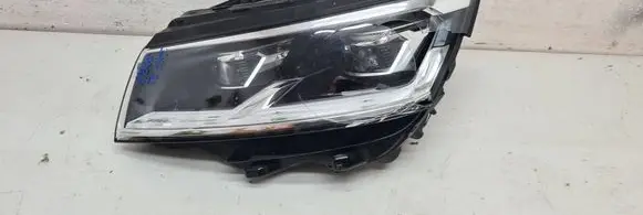 Volkswagen Multivan T6 Headlight/headlamp 7L1941035D